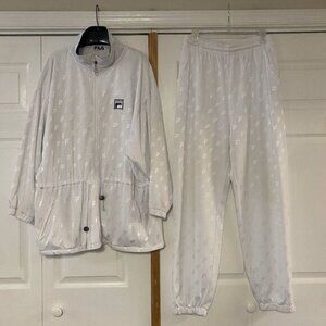 VTG - FILA Women's White/Silver Tracksuit w/Emblem - Sz XL